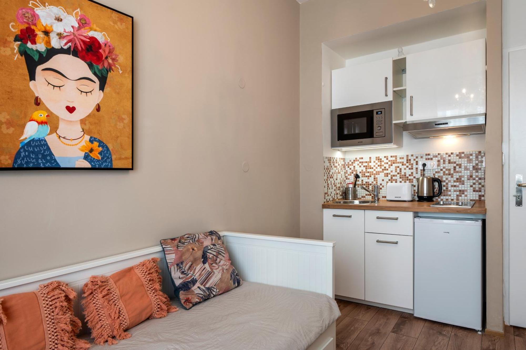 Studio Apartment - Tower Petrin ปราก ภายนอก รูปภาพ